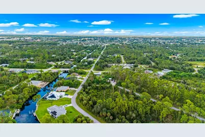 330 Ramblewood Street, Port Charlotte, FL 33953 - Photo 9