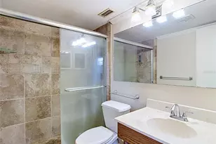 617 Highview Cir S, Brandon, FL 33510 - Photo 21