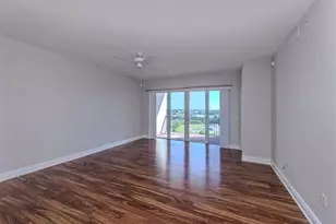 167 Tampa Ave E, Venice, FL 34285 - Photo 9