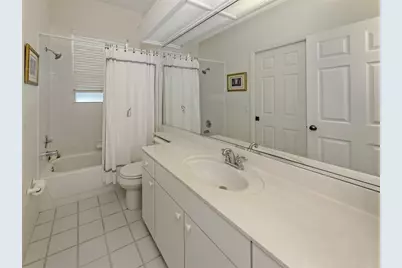 554 Fallbrook Drive, Venice, FL 34292 - Photo 21
