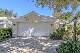 554 Fallbrook Dr, Venice, FL 34292 - Photo 23