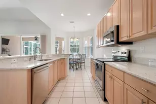 711 Back 9 Dr, Venice, FL 34285 - Photo 13