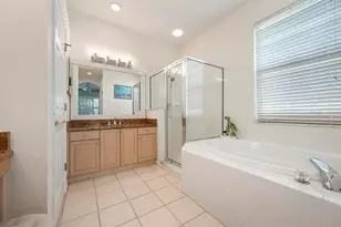 711 Back 9 Dr, Venice, FL 34285 - Photo 21