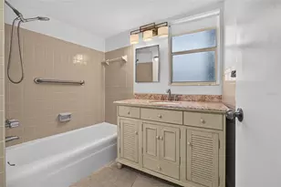 245 Center Rd, Venice, FL 34285 - Photo 15