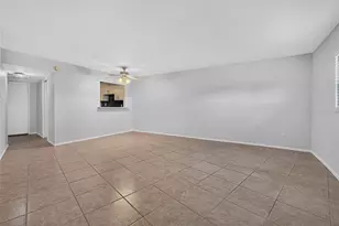 245 Center Rd, Venice, FL 34285 - Photo 13