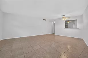 245 Center Rd, Venice, FL 34285 - Photo 11
