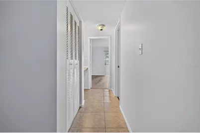 245 Center Road #109, Venice, FL 34285 - Photo 17