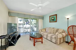 2280 Stickney Point Rd, Sarasota, FL 34231 - Photo 9