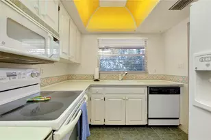 2280 Stickney Point Rd, Sarasota, FL 34231 - Photo 5