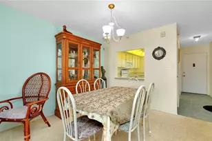 2280 Stickney Point Rd, Sarasota, FL 34231 - Photo 7