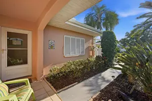 308 Cerromar Way N, Venice, FL 34293 - Photo 7