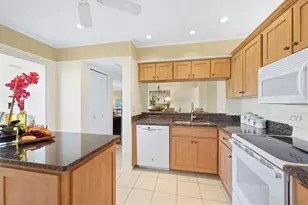 308 Cerromar Way N, Venice, FL 34293 - Photo 21
