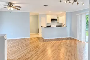 1706 Sandy Ct, Venice, FL 34293 - Photo 3