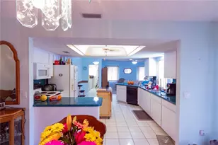 274 Lorraine Ave, Venice, FL 34293 - Photo 9
