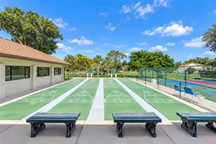 642 Bird Bay Dr E, Venice, FL 34285 - Photo 97