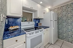 232 St Augustine Ave, Venice, FL 34285 - Photo 13