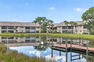 360 3 Lakes Ln, Venice, FL 34285 - Photo 3