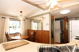 118 N Starboard Dr, Venice, FL 34285 - Photo 17