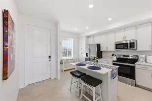 17625 Opal Sand Dr, Venice, FL 34293 - Photo 5