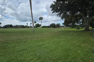 756 Village Cir, Venice, FL 34292 - Photo 39