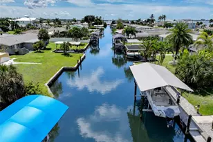 1429 Lemon Bay Dr, Englewood, FL 34223 - Photo 47
