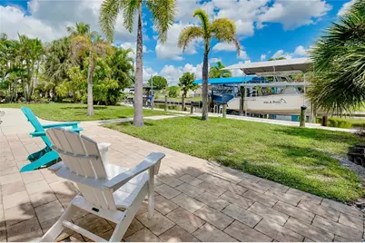 1429 Lemon Bay Drive, Englewood, FL 34223 - Photo 39