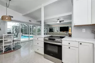 1429 Lemon Bay Dr, Englewood, FL 34223 - Photo 11