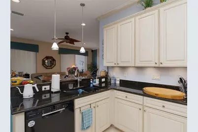 6725 41st Street Circle E, Sarasota, FL 34243 - Photo 23