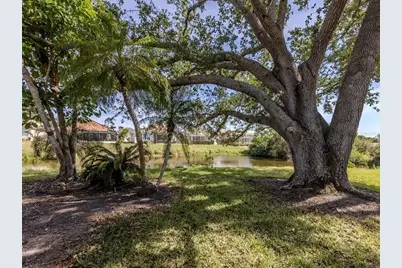268 Southampton Drive #309, Venice, FL 34293 - Photo 5