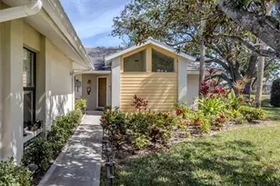 268 Southampton Dr, Venice, FL 34293 - Photo 3