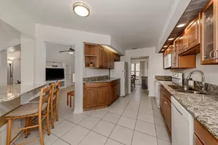268 Southampton Dr, Venice, FL 34293 - Photo 21
