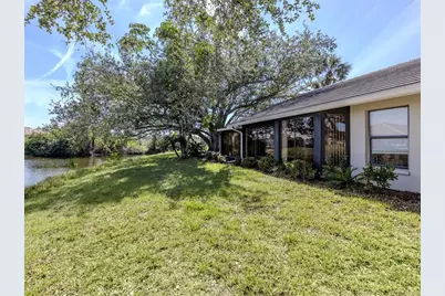 268 Southampton Drive #309, Venice, FL 34293 - Photo 9