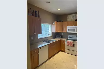 7668 S Stonecreek Circle, Hollywood, FL 33024 - Photo 3
