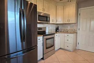 1405 Strada D Argento, Venice, FL 34292 - Photo 11