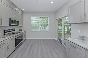 3941 Yellowstone Cir, Sarasota, FL 34233 - Photo 17
