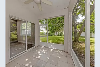 3941 Yellowstone Circle, Sarasota, FL 34233 - Photo 29