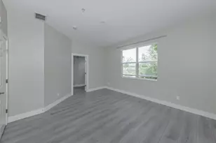 3941 Yellowstone Cir, Sarasota, FL 34233 - Photo 19