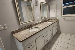 49 Sandstone Cir, Venice, FL 34293 - Photo 31