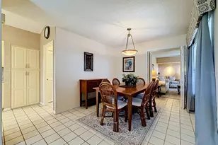307 Pembroke Ln N, Venice, FL 34293 - Photo 23