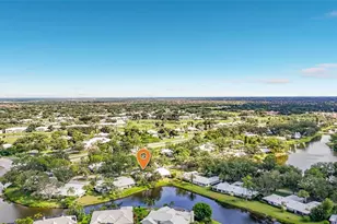 307 Pembroke Ln N, Venice, FL 34293 - Photo 51