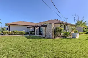 7068 Denmark St, Englewood, FL 34224 - Photo 3