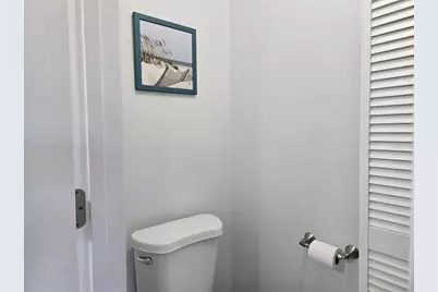 927 Capri Isles Boulevard #10, Venice, FL 34292 - Photo 23