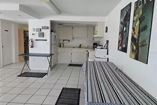 927 Capri Isles Blvd, Venice, FL 34292 - Photo 51