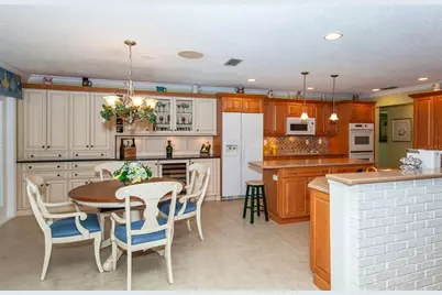 810 Carnoustie Drive, Venice, FL 34293 - Photo 31