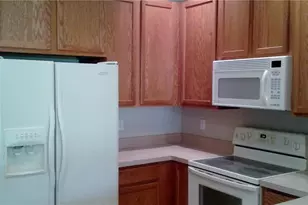 4213 Via Piedra Cir, Sarasota, FL 34233 - Photo 5