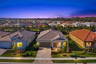11925 Bohemian Pl, Venice, FL 34293 - Photo 7