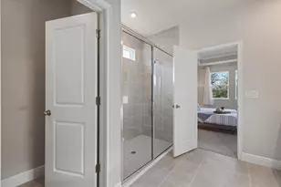 11925 Bohemian Pl, Venice, FL 34293 - Photo 27