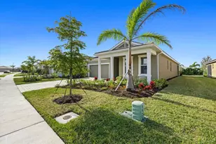 11925 Bohemian Pl, Venice, FL 34293 - Photo 37