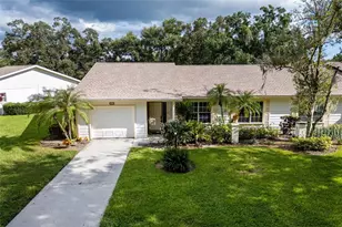 4206 Oakhurst Cir E, Sarasota, FL 34233 - Photo 55