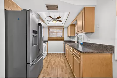 4206 Oakhurst Circle E #3075, Sarasota, FL 34233 - Photo 23